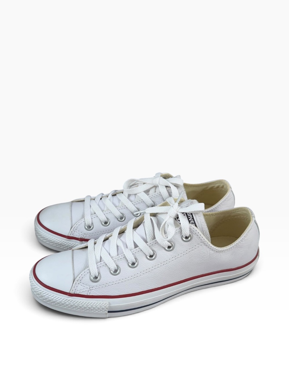 Converse Chuck Taylor All Star unisex low top white leather sneakers women 8 1/2